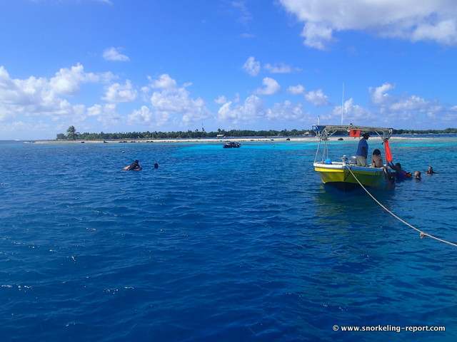 Snorkeling the Aquarium, Rangiroa - French Polynesia